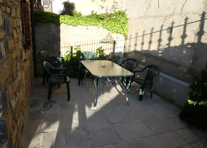 Casa Con Jardin Frente Ciudadela Feriehus