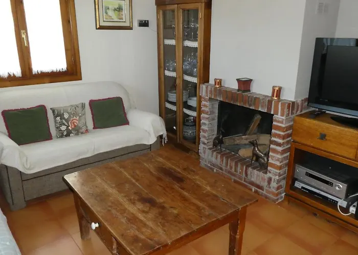 Casa Con Jardin Frente Ciudadela Feriehus